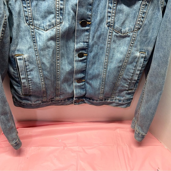 Calvin Klein Classic Trucker Jacket Sz M with Band Patches (2ah) - Picture 5 of 8